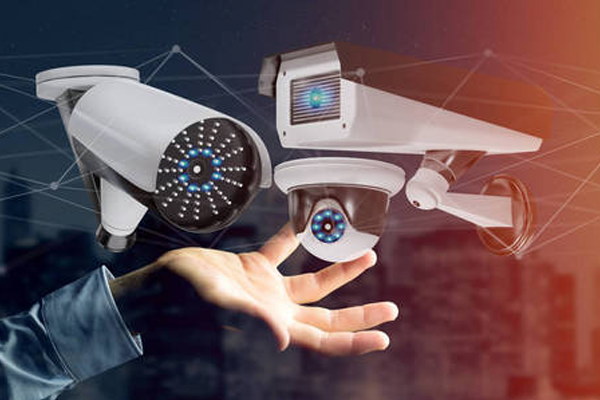 監(jiān)控圖像是黑白色的，怎么調(diào)節(jié)成彩色的？